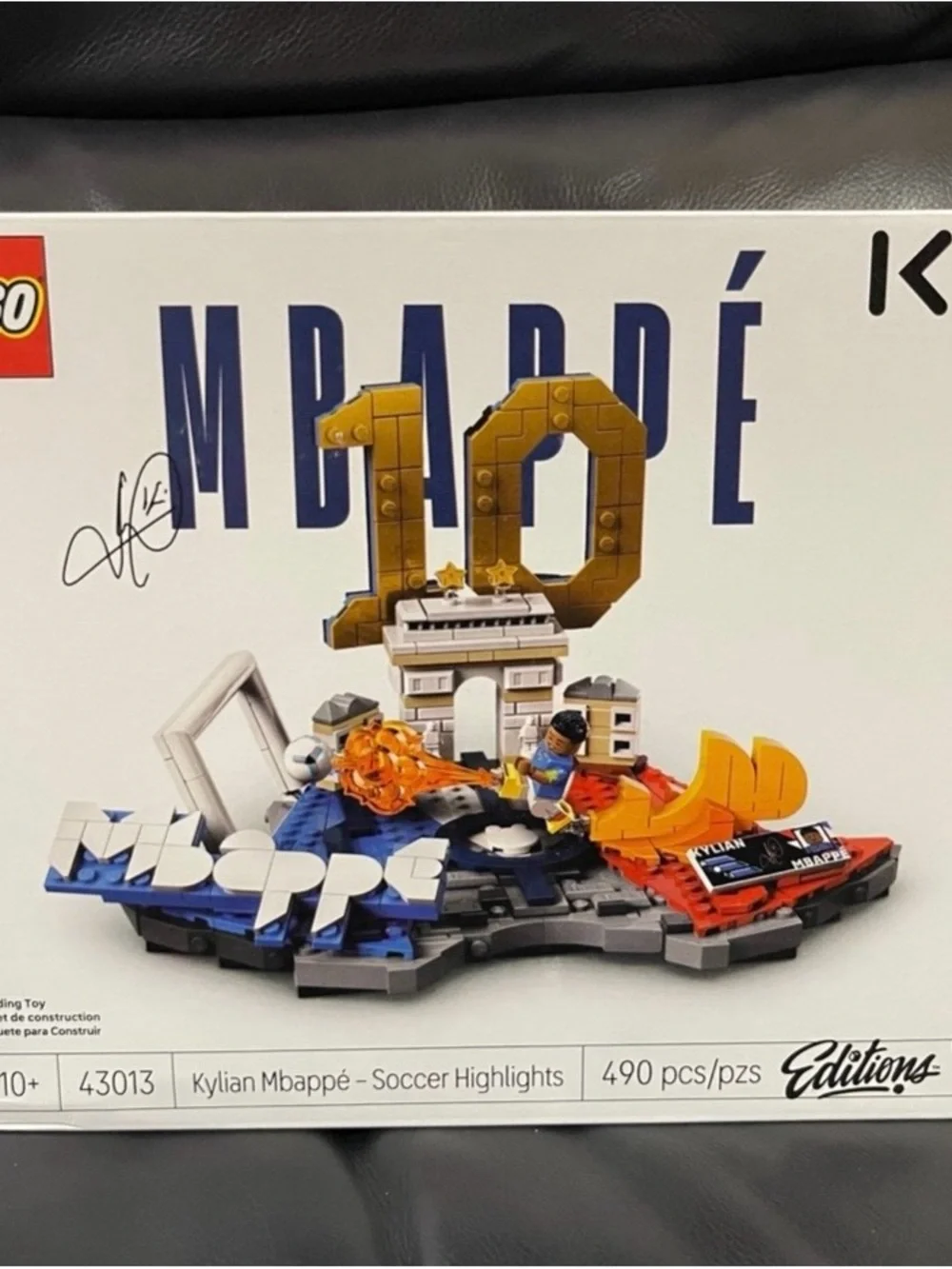 LEGO 43013 - KYLIAN MBAPPE SOCCER HIGHLIGHTS 490 PC Mbappe FIFA LEGO